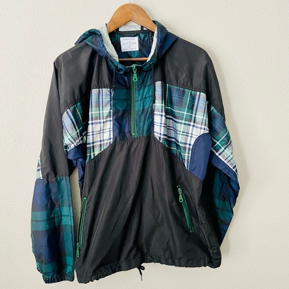 Urban Outfitters Plaid  Light Jacket Size Large